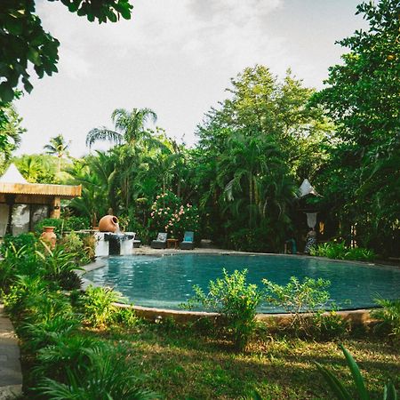 Ocho Artisan Bungalows (Adults Only) Tamarindo Dış mekan fotoğraf