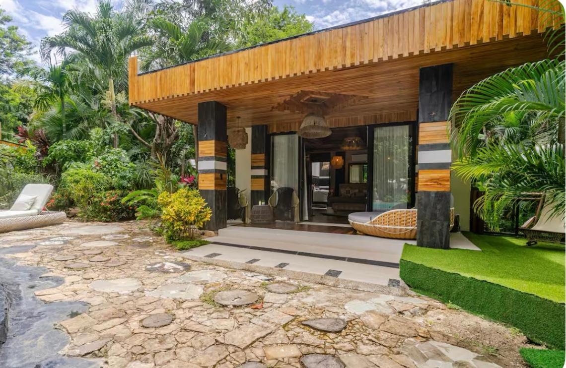 Ocho Artisan Bungalows (Adults Only) Tamarindo Dış mekan fotoğraf