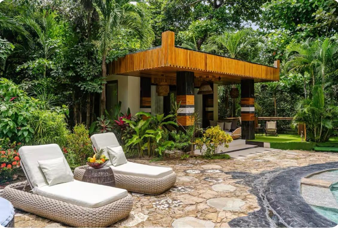 Ocho Artisan Bungalows (Adults Only) Tamarindo Dış mekan fotoğraf